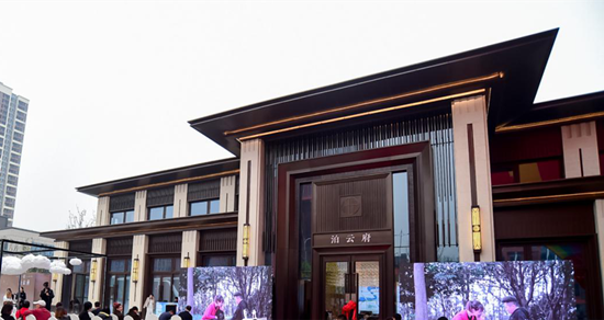 【房産汽車 列表】【房産資訊】泊雲府項目示範區開放 以匠心建築致敬重慶