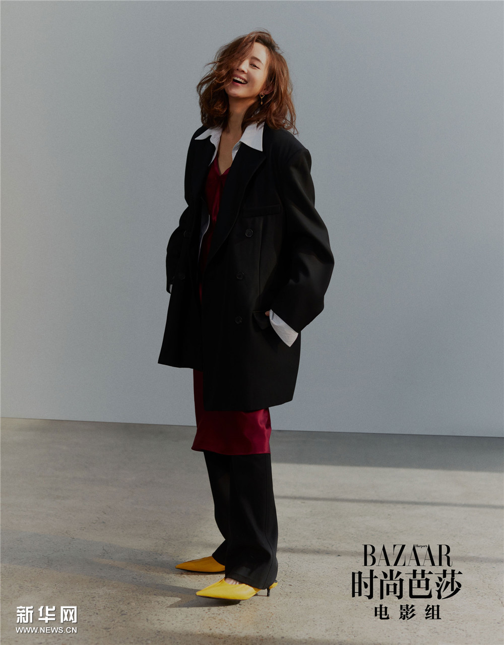 张钧甯杂志大片 尽显职场率性女人味