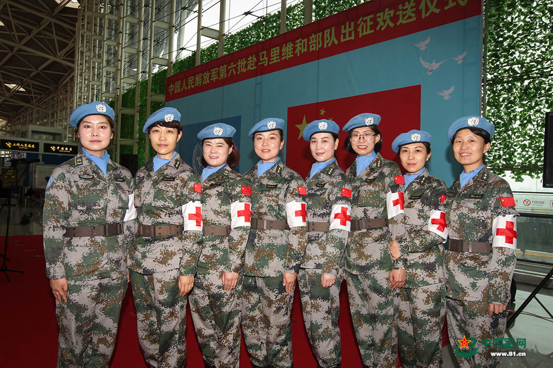 我国第六批赴马里维和部队出征 我国第六批赴马里维和部队出征