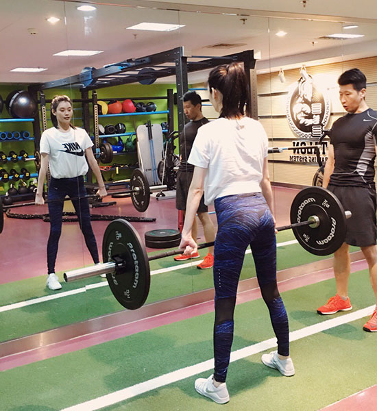 劉雯可兒示範!維密好身材這樣練