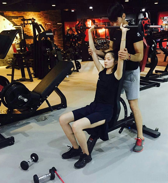 劉雯可兒示範!維密好身材這樣練