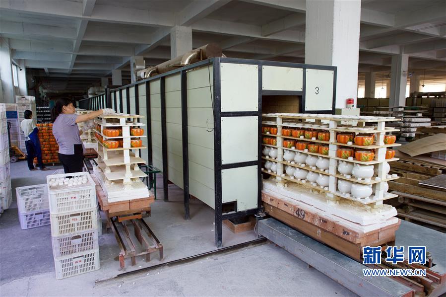 福建：瓷都德化的传承与创新