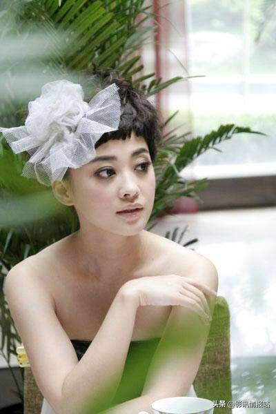 图片默认标题_fororder_娱乐圈最干净的8位女明星1