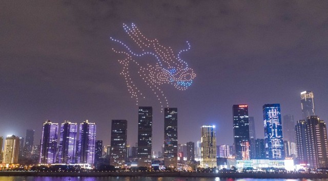 生肖款“湘潭铺子·枸杞槟榔”上市发布 伍子醉现场爱心捐赠120.5万