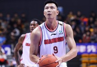 CBA公布周最佳球员：易建联蝉联 凯弗-赛克斯当选