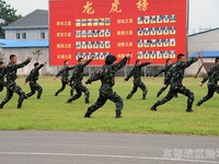 "紅三連"如何實現從摩步到特戰的華麗轉型