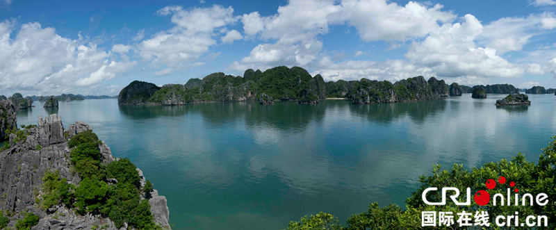 【唐已审】【原创】【焦点图】【八桂大地、八桂大地-南宁】【旅游文体】【移动端】 中国桂林—越南下龙黄金旅游线跨国自驾游6月1日开通