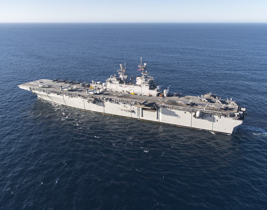 美國級兩棲戰鬥艦儼然小航母