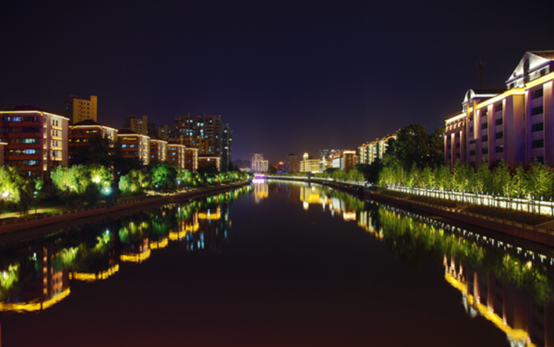 南京外秦淮河夜景照明亮灯 完整呈现南京夜印象