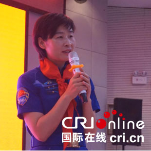 【安陽專題 要聞】劉洋亮相第十屆安陽航空節 見證中國航天牽手安陽