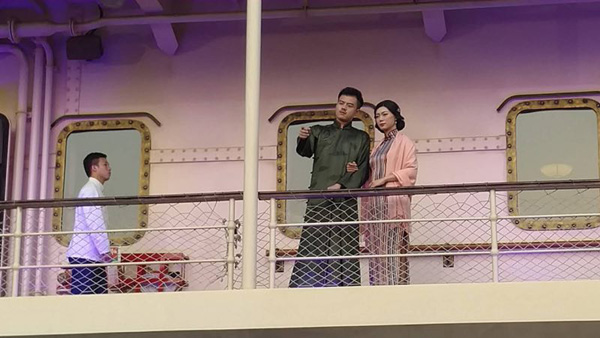 سفر ستارگان فضای مجازی خارجی در چین سال 2018-- تجربه تماشای نمایش داخل کشتی سفر ستارگان فضای مجازی خارجی در چین سال 2018-- تجربه تماشای نمایش داخل کشتی