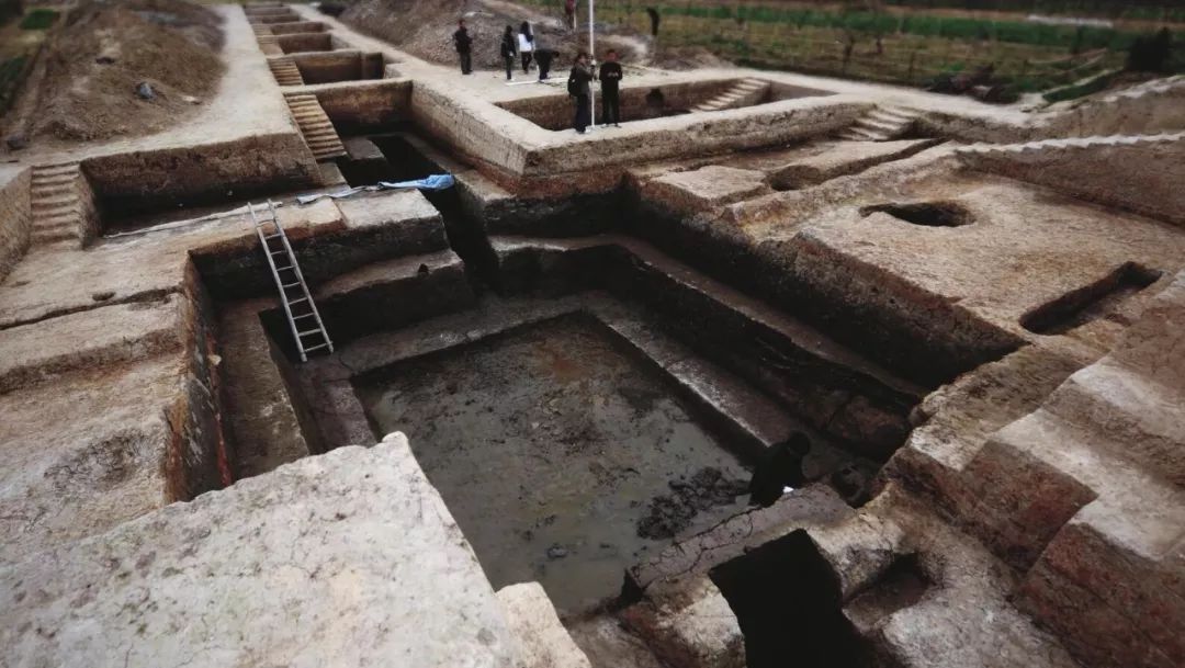 首页 栏目2 兴起于长江下游的"良渚古国" 蔚为壮观 作为这一地区进入