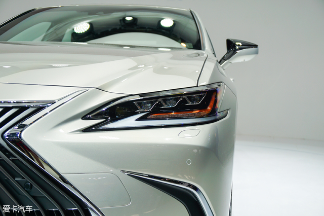 图片默认标题_fororder_雷克萨斯3