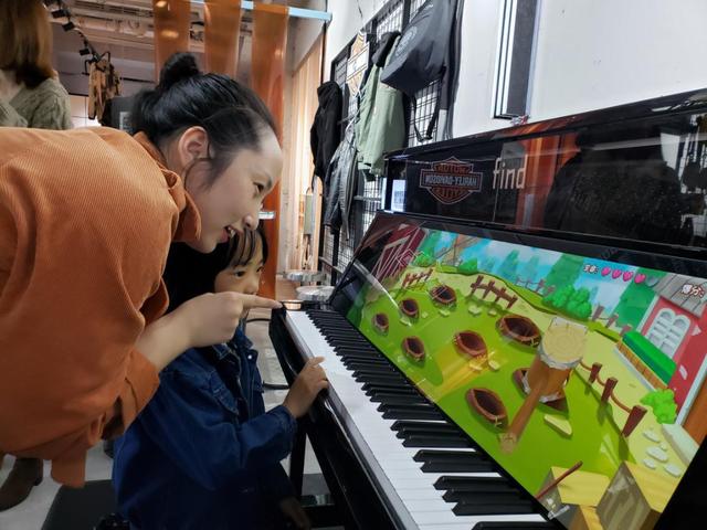 Find智慧钢琴携手上海K11 引爆炫酷音乐热潮