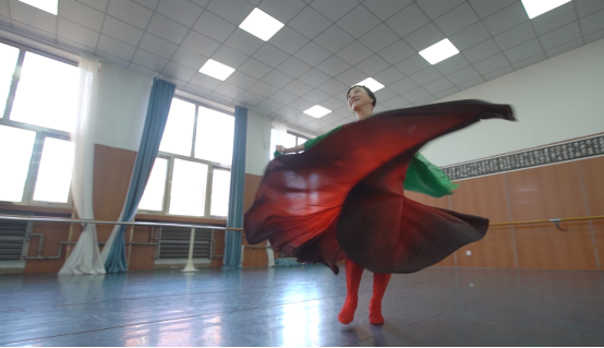 陈爱莲：永不停歇的时光逆行者