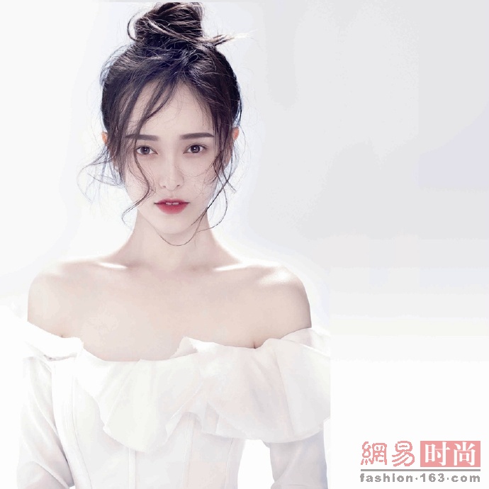 辣眼睛！倪妮唐嫣頭髮亂成這樣拍大片 美嗎