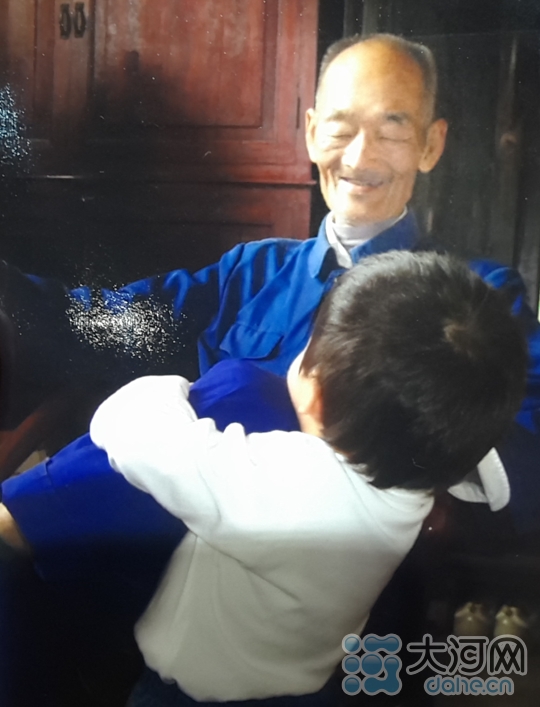 许世友之子告诫子女高干子弟的帽子你们不能再戴