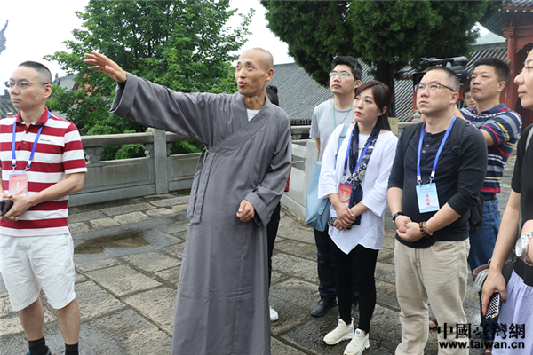 一茶一禪 兩岸媒體荊楚行走進(jìn)禪宗祖寺