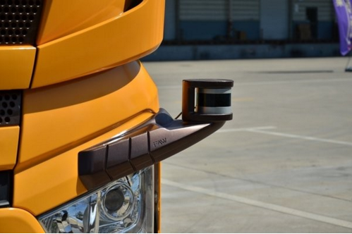 时速80km/h,技术堪比老司机 -- 苏宁率先完成无人重卡测试 时速80km/h,技术堪比老司机 -- 苏宁率先完成无人重卡测试