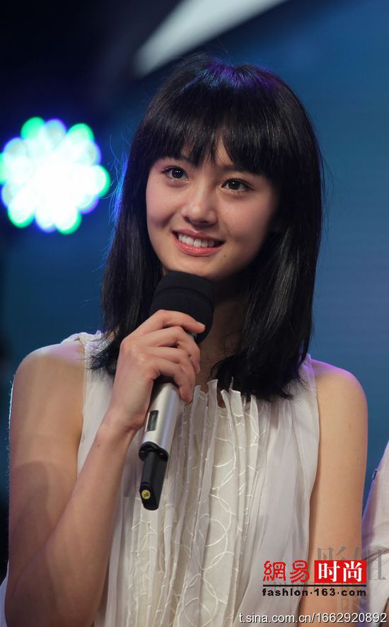 揭郑爽变脸史(图)