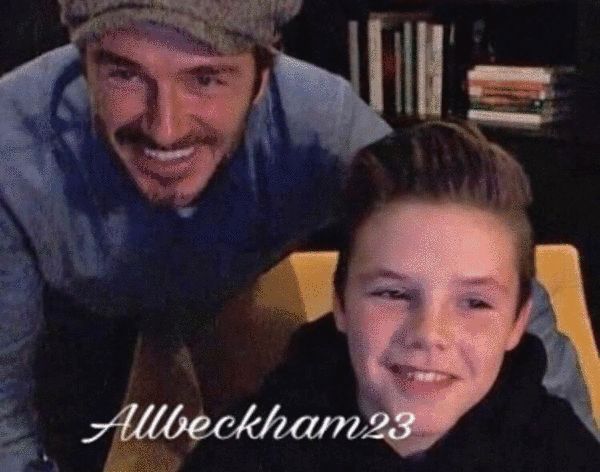 贝克汉姆小儿子发单曲出道了！ 老爸卖力宣传