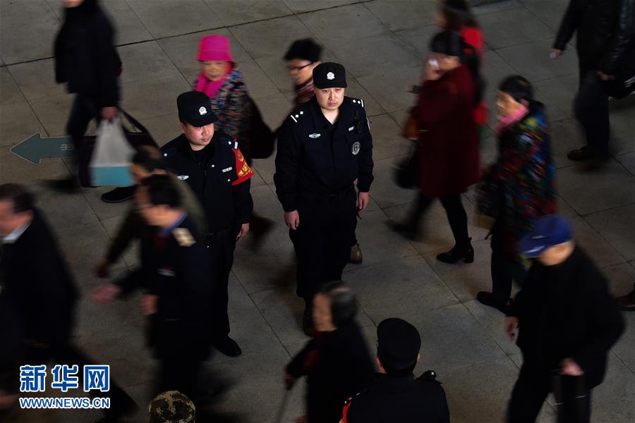 备战春运 联合演练