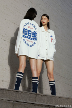 又做国潮又办时装秀 脑白金转型服装厂是玩真的