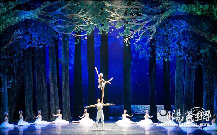 （先不簽發  緩存圖）西安曲江新區文藝精品碩果纍纍