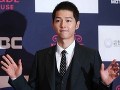 宋仲基当选韩国年度广告模特 力压宋慧乔全智贤孔侑