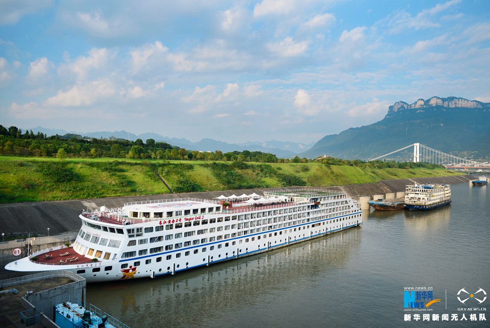 航拍世界第一大水电工程——三峡大坝