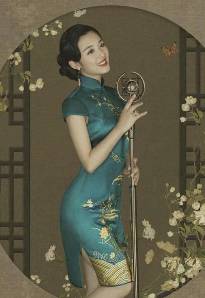 女星风情万种民国装 最后那套要是校服就好了