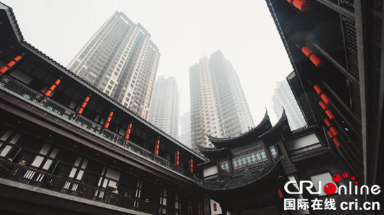 【房产汽车 列表】一条老街里的重庆城：重庆长嘉汇弹子石老街繁华开街