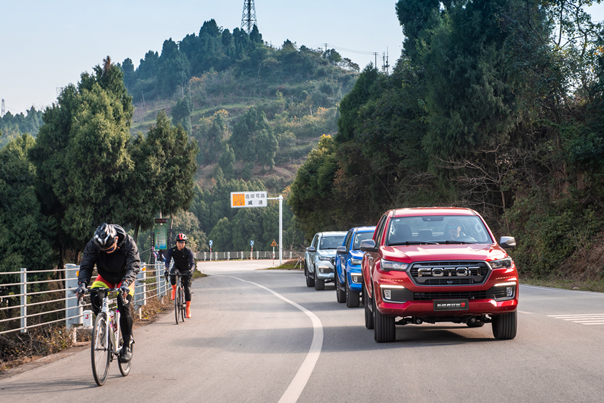 汽车频道【供稿】10.48万元起售 拓陆者驭途大皮卡火了