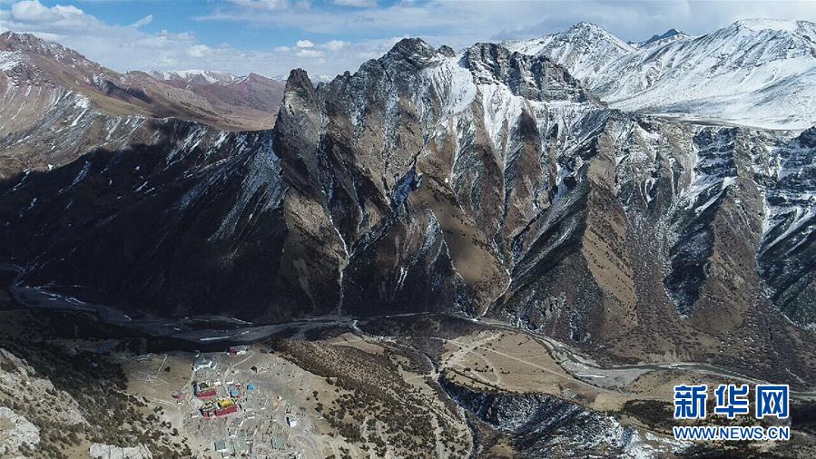 青海玉树：在藏区千年名刹达那寺触摸历史脉搏