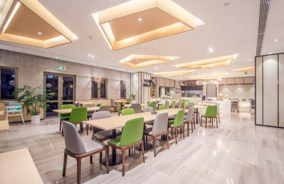 「新店开业」南京胜太西路亚朵酒店邀你来逛民国古董铺子