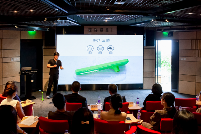 加入芳草地点亮心灯公益行动 用爱照亮川西壤塘县孩子们的未来