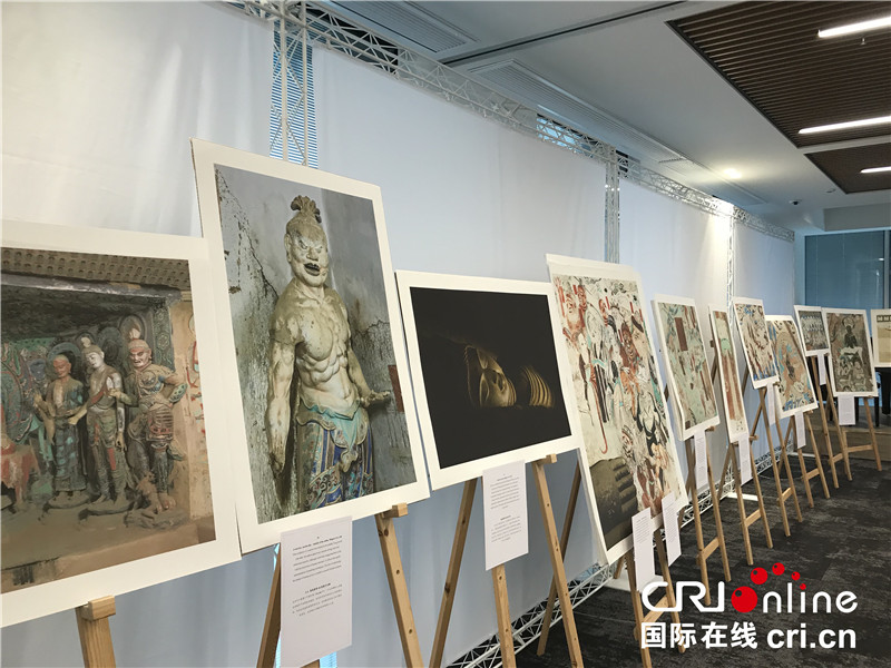 图片默认标题_fororder_4.敦煌图片展。(摄影孙伶俐).JPG