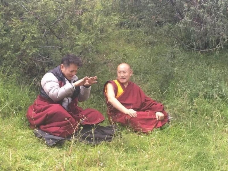 53岁李连杰被指面容衰老,近况令人心碎?