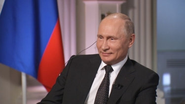 普京:曾与习主席共饮伏特加庆生