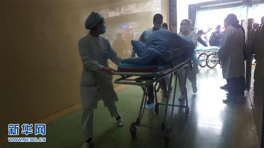 四川巴中发生疑似食物中毒 30人中毒2死(组图)-国际在线新闻频道