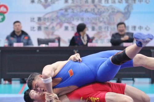 中俄古典式摔跤對抗賽 中方獲4項冠軍