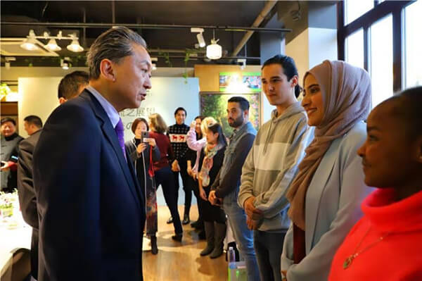日本前首相鸠山由纪夫访问丝绸之路城市联盟_fororder_5_副本 (1)