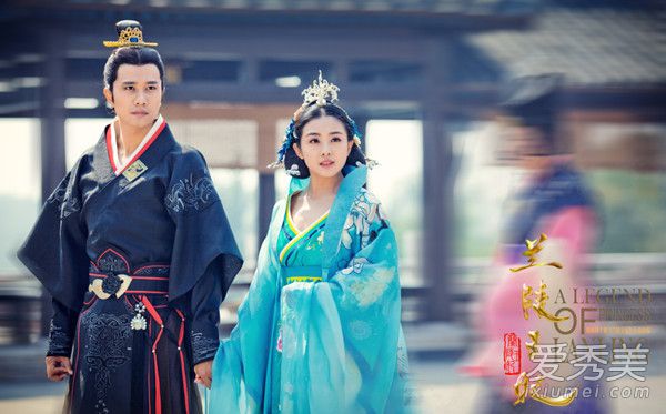 张含韵《兰陵王妃》造型惊艳 各种颜色汉服都能驾驭