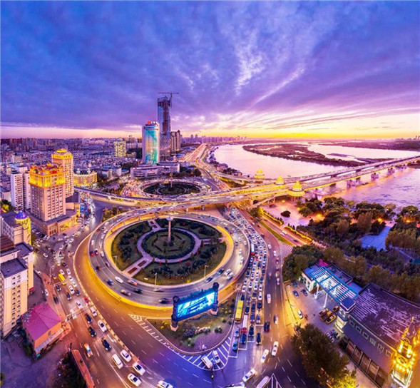 幸福“礼包"来袭，快来看看今天的哈尔滨路桥……