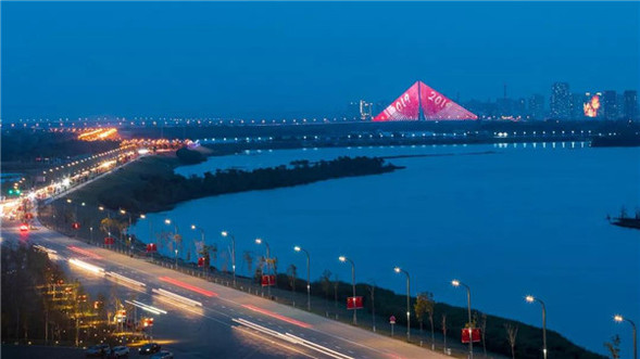 幸福“礼包"来袭，快来看看今天的哈尔滨路桥……