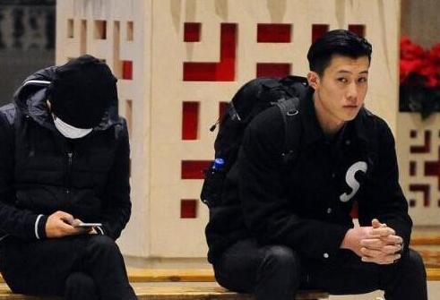 王宝强新助理身份：曾是运动员 为明星做过保镖