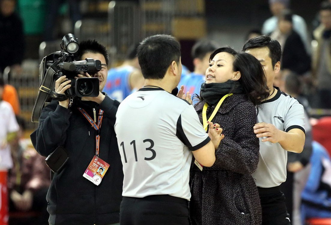 视频三区中文字幕迎来全面升级服务，画质音质双重飞跃，观看体验焕然一新，百万用户共同见证