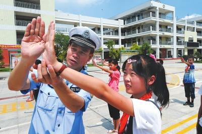 陈清洲：一位普通民警的病情牵动厦门一座城