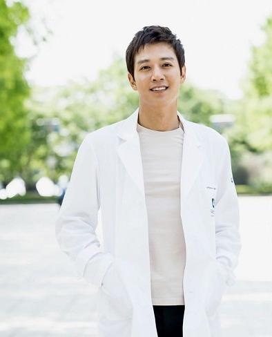 宋仲基朴宝剑金来沅曹政奭 2016演技大赏花落谁家