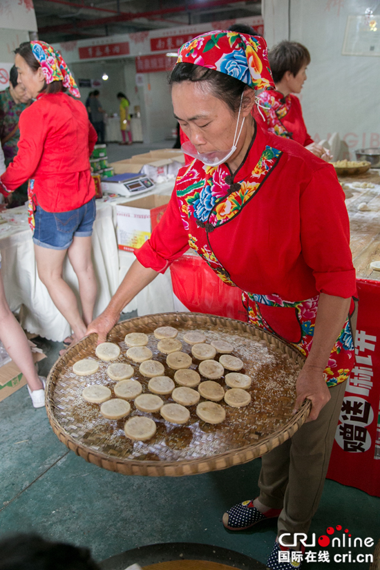 【CRI專稿 列表】重慶渝北土沱麻餅 百年味道的傳承